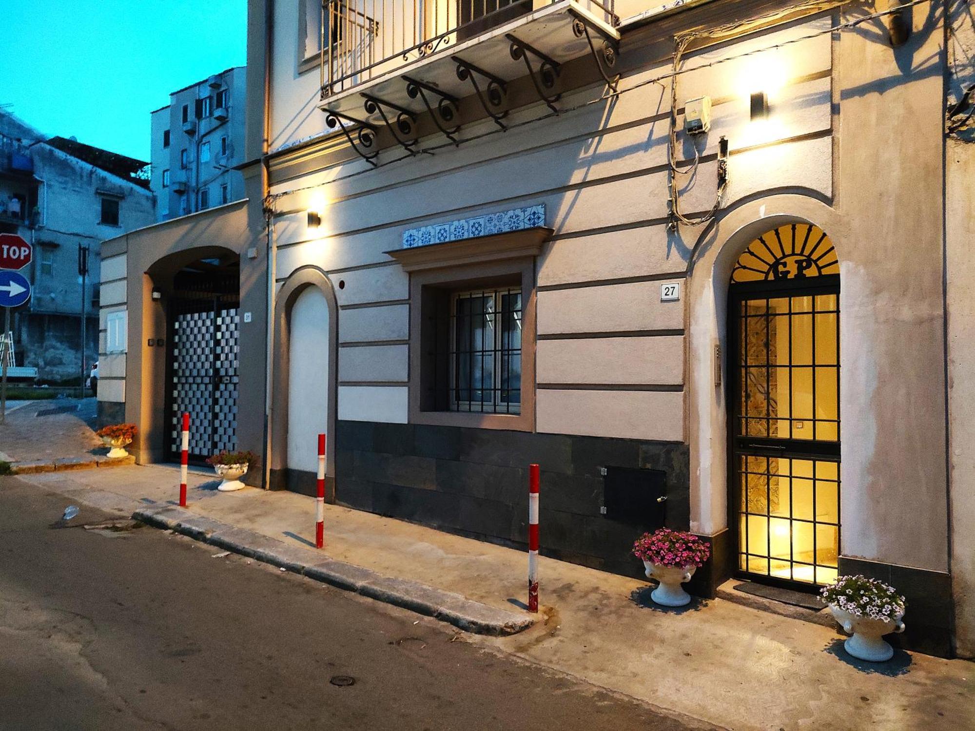 Casa Vacanza Normanni Palermo Exterior foto